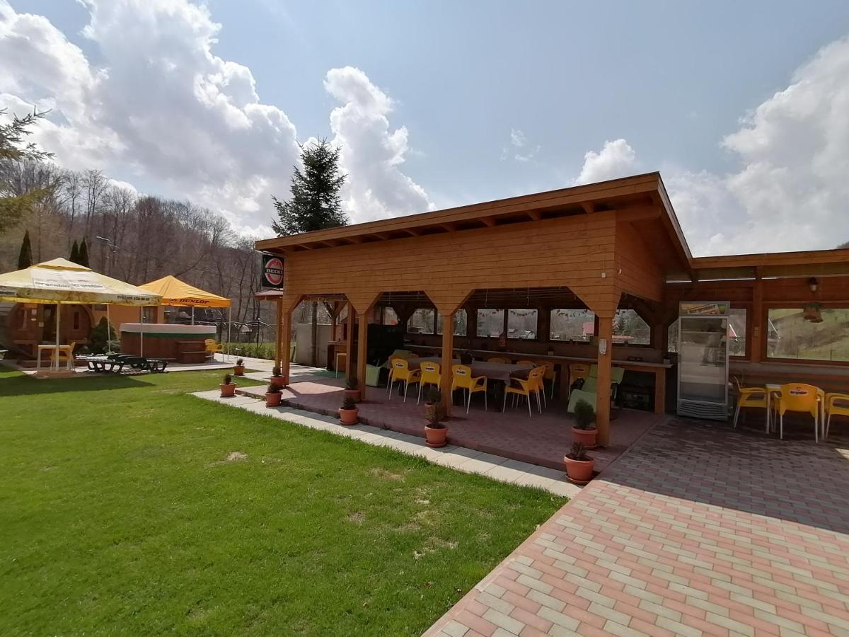 Pensiunea Colt Alb Băile Homorod 外观 照片