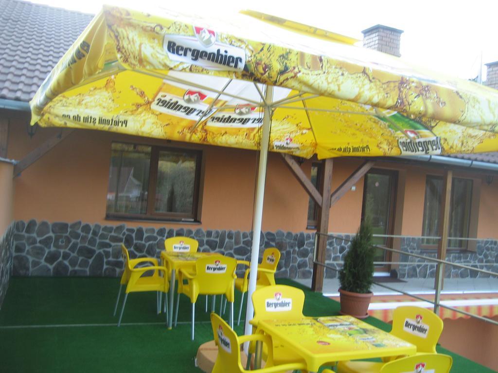 Pensiunea Colt Alb Băile Homorod 外观 照片