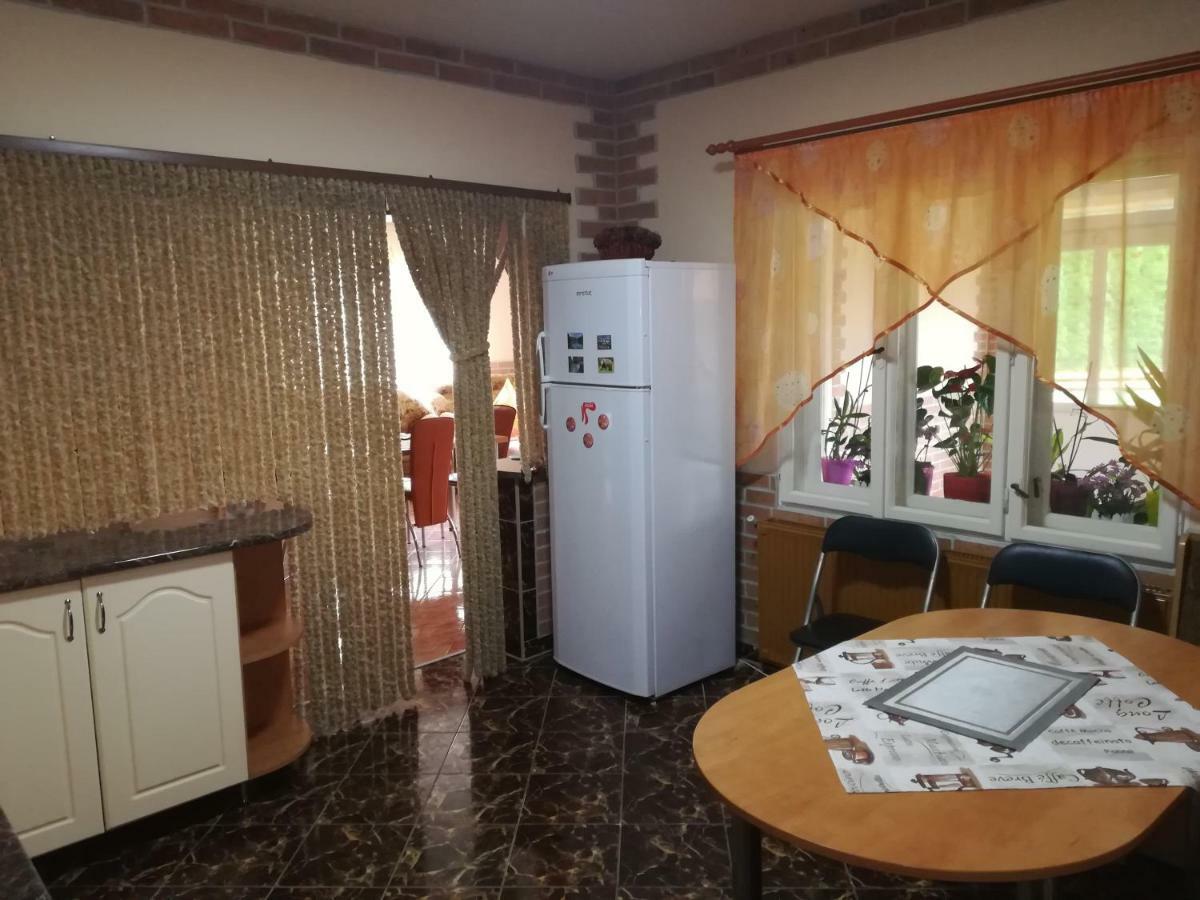 Pensiunea Colt Alb Băile Homorod 外观 照片